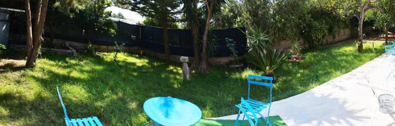 كاربونيا Casa Vacanze"Il Bouganville" المظهر الخارجي الصورة